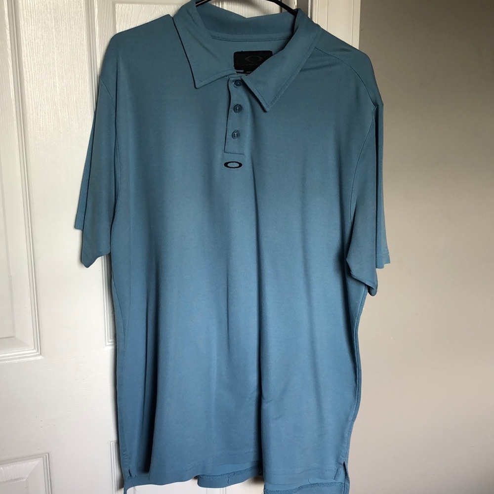 Blue Oakley polo